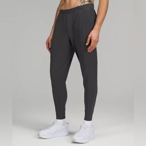 Lululemon Switch Up Pant 29” Jogger Pants Size M Athletic Performance Lounge